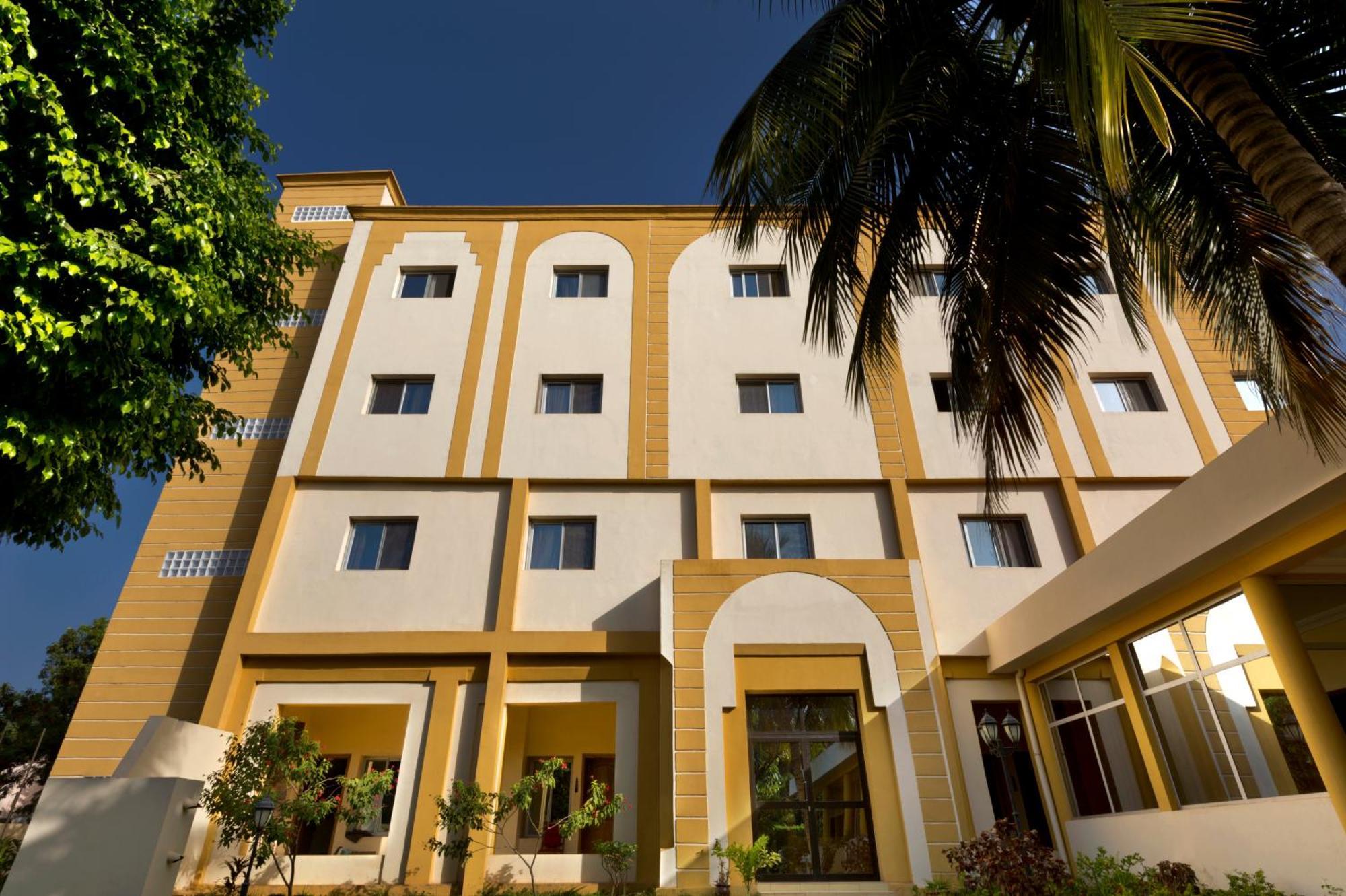 Dunia Hotel Bamako Centre Экстерьер фото